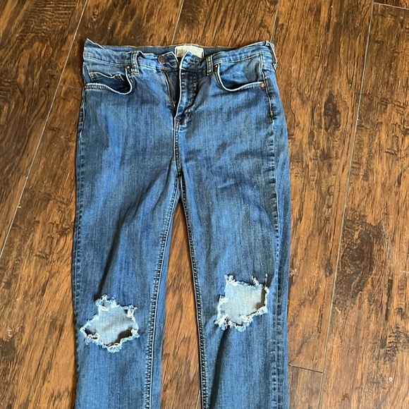 Free People Jeans - Picture 2 of 9